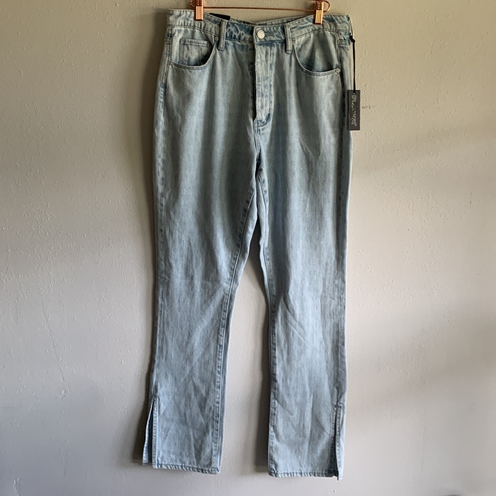 NWT Blank NYC The Lexington Slim Straight Leg Jean